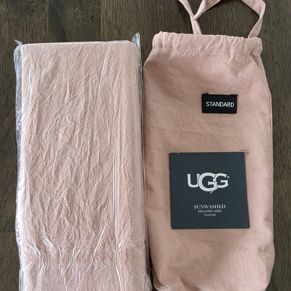 UGG Other - UGG Sunwashed Pillowcases-Standard/Queen